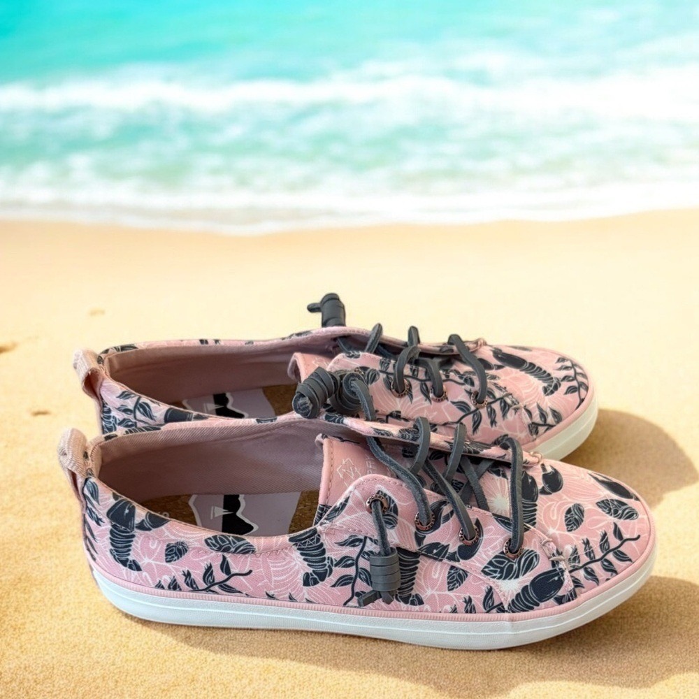 Sperry Women's SeaCycled Crest VibeResort Sneaker  size 8 - Picture 2 of 5
